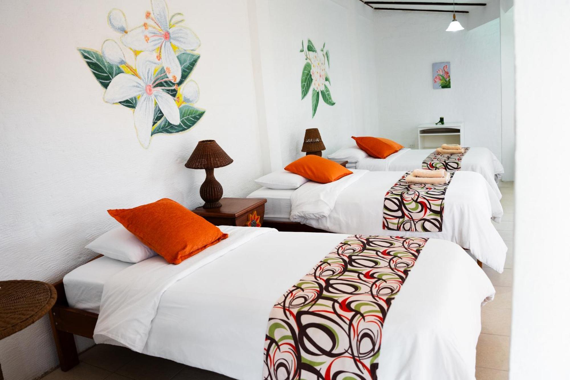 Hotel Miconia Пуерто Бакерисо Морено Екстериор снимка