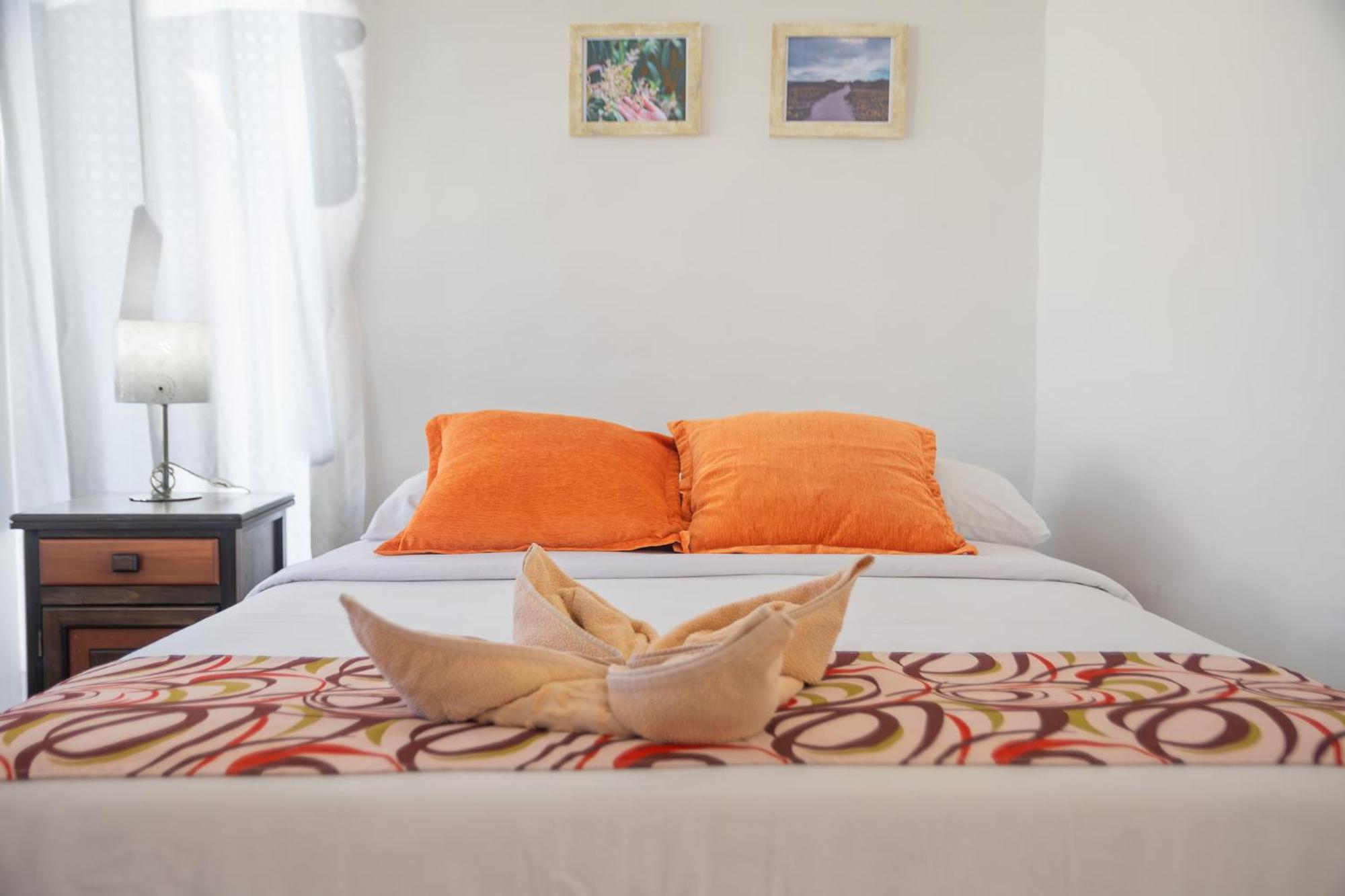 Hotel Miconia Пуерто Бакерисо Морено Екстериор снимка