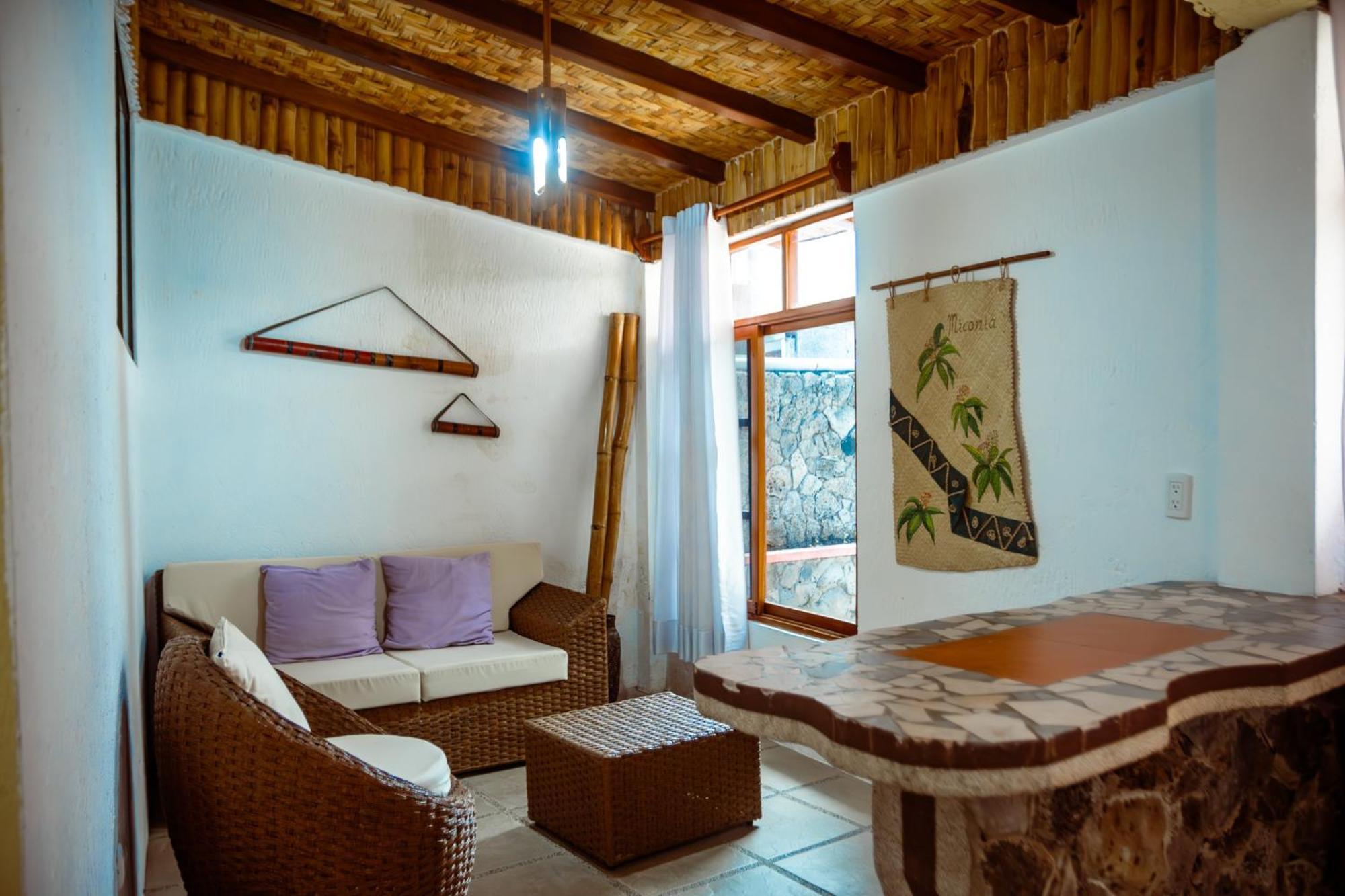 Hotel Miconia Пуерто Бакерисо Морено Екстериор снимка