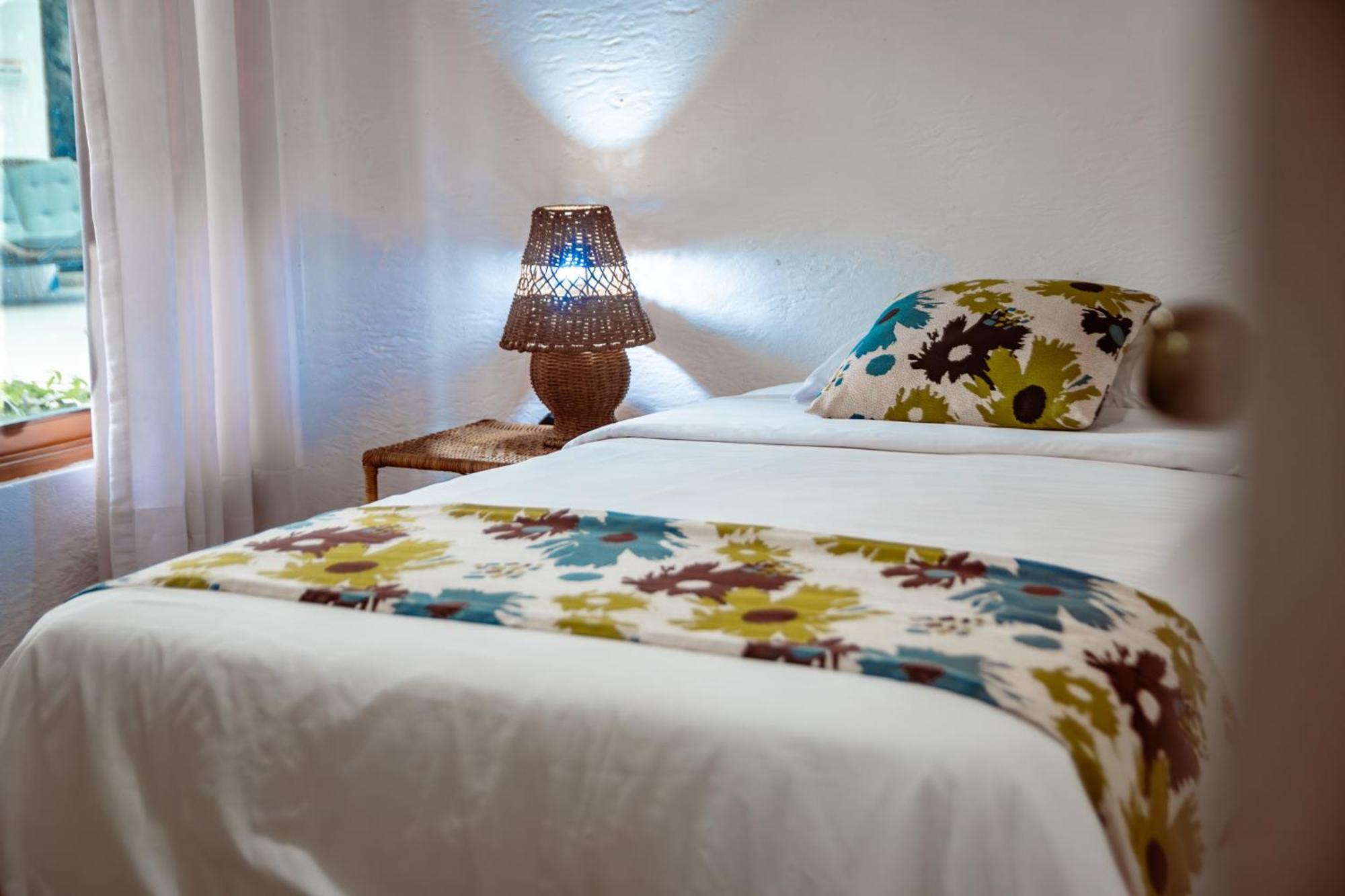 Hotel Miconia Пуерто Бакерисо Морено Екстериор снимка